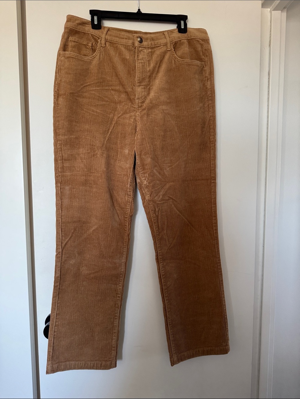 LOFT Corduroy Straight-Leg Pants in Camel